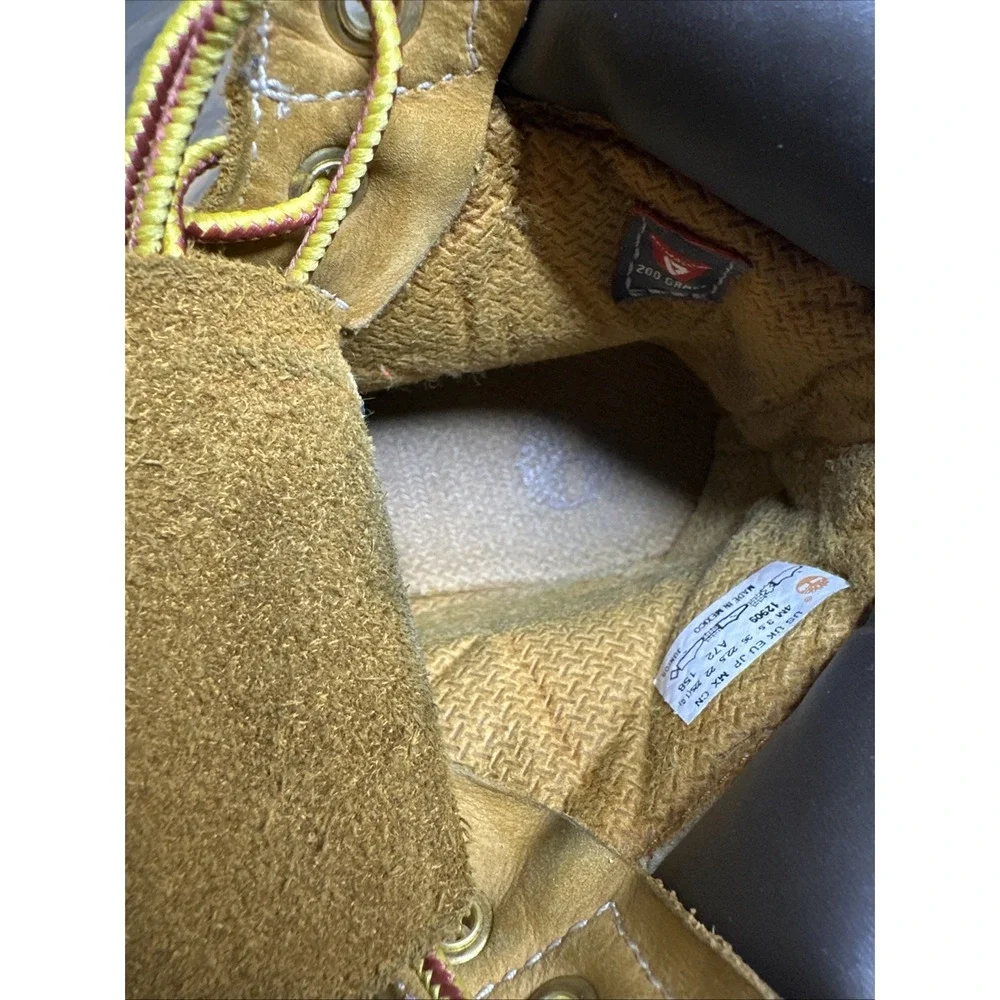 Timberland‎ Boots Boys Size 4M Wheat Suede Prima loft 200 Grams